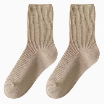 Khaki Socks For Women In Spring And Autumn