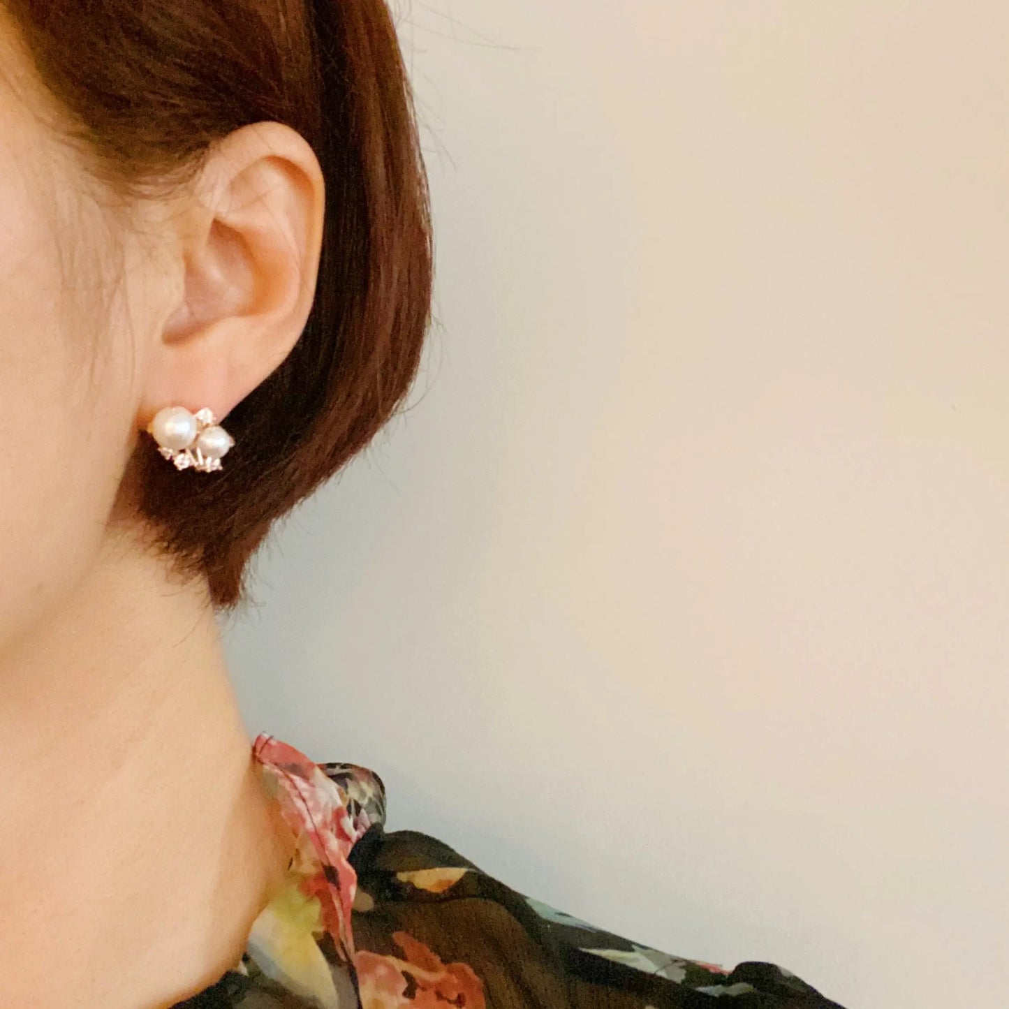 Estate Pearl And Shine Stud Earrings Fuchsia Hercules