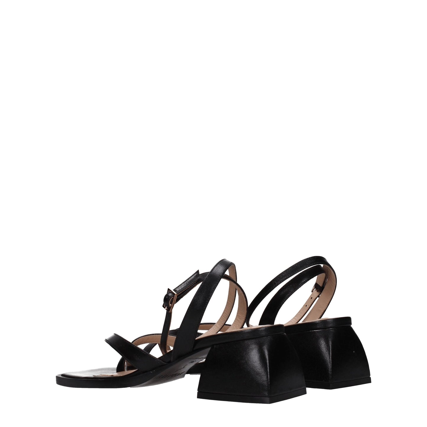 Nodaleto Black Leather Flat Sandals