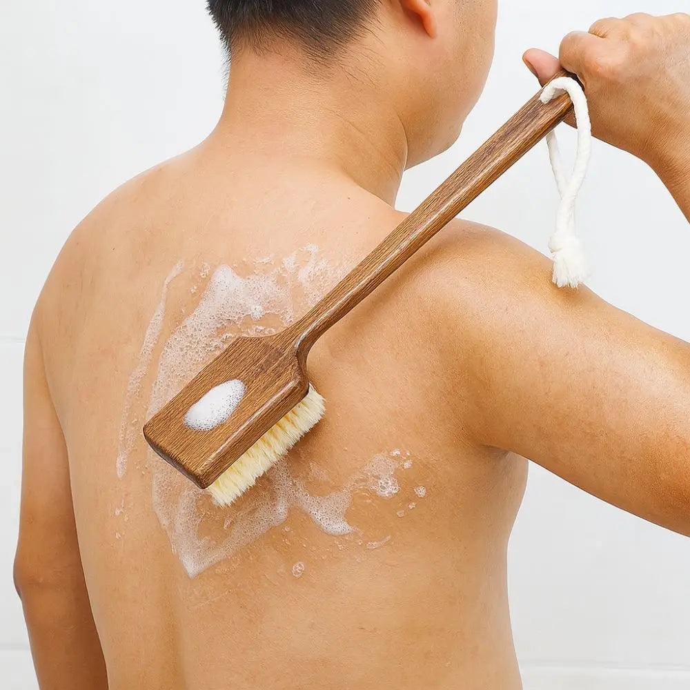 Scrubbing Brush Wood Long Handle Hair Brush Soft Bristles Ergonomic Shower Back Scrub Comfortable Back Scrubber Skin Cleanser