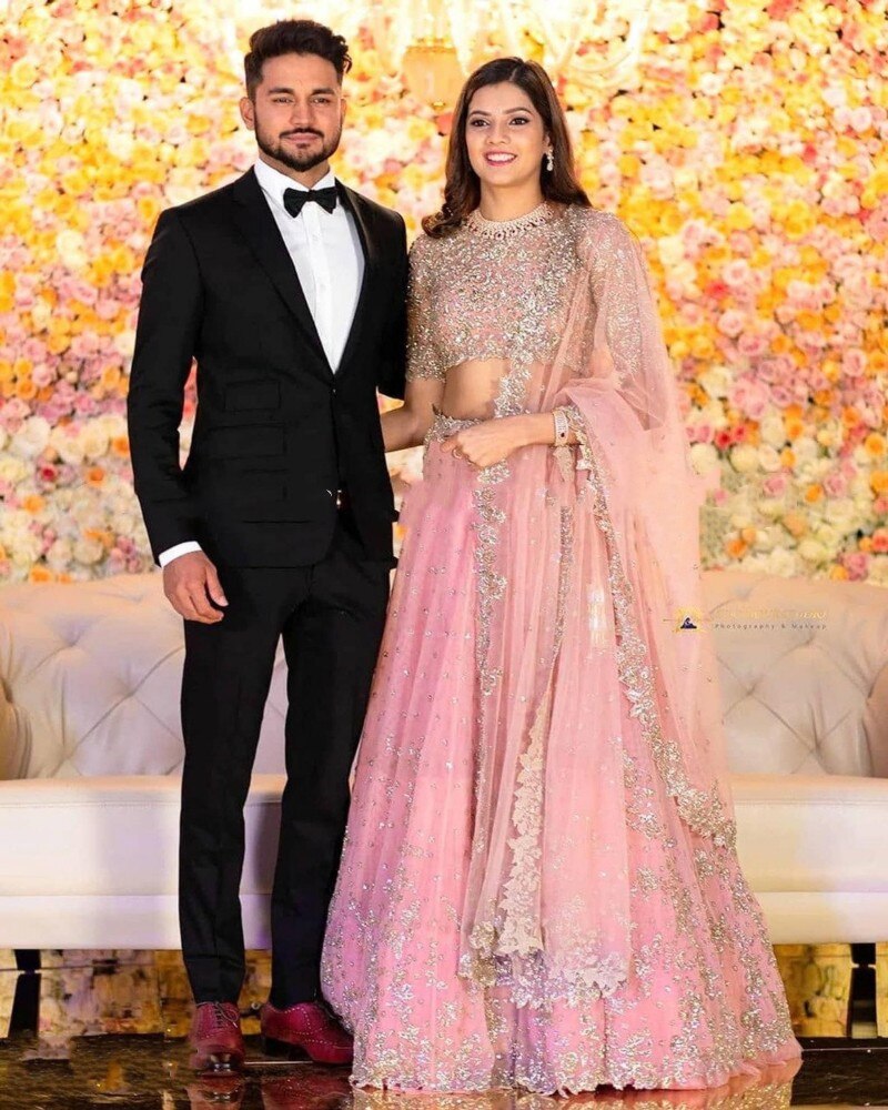Traditional Two Pieces Pink Wedding Dresses With Wrap Lace Beaded