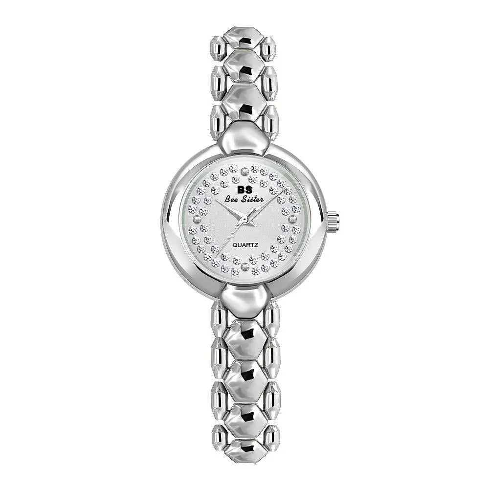 Women Diamond Chain Watch - Elegant Jewelry - Gold Femina Worldwide
