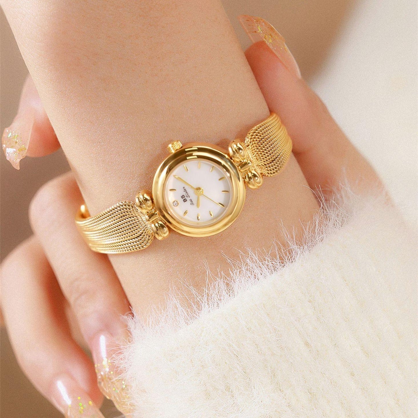 Retro Butterfly Mesh Watch for Women - 22mm Stainless Steel Strap - Golden White