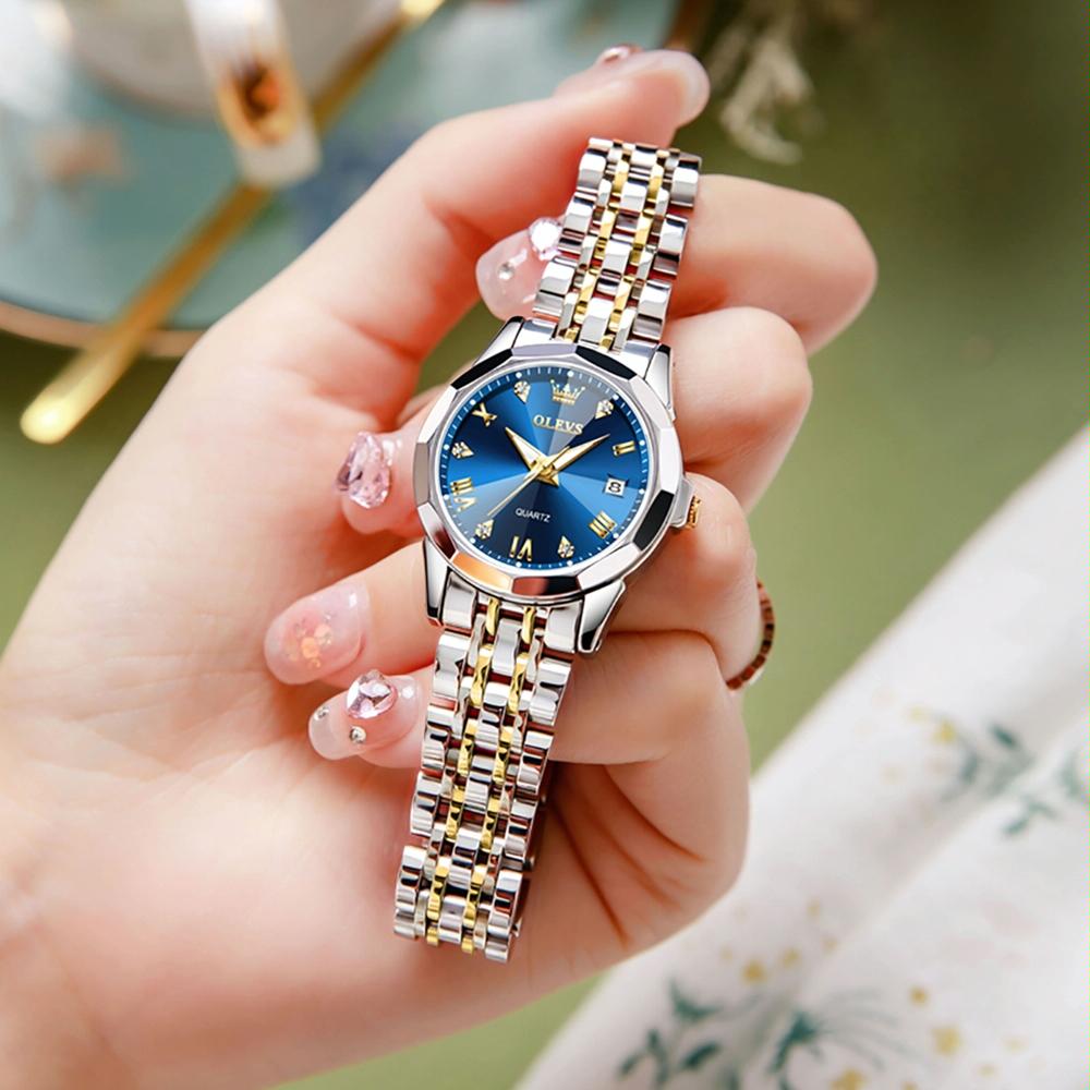 Waterproof Quartz Watch with Butterfly Buckle for Women - White + Silver