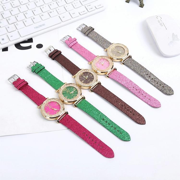 Gold Rhinestone Quartz Watch with Pu Leather Strap for Women - Green