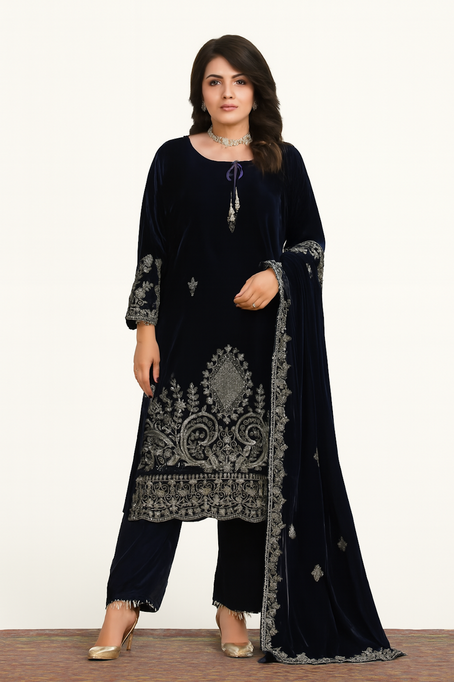 Women Embroidery Kurta Set-Black (Size-XL) | D57