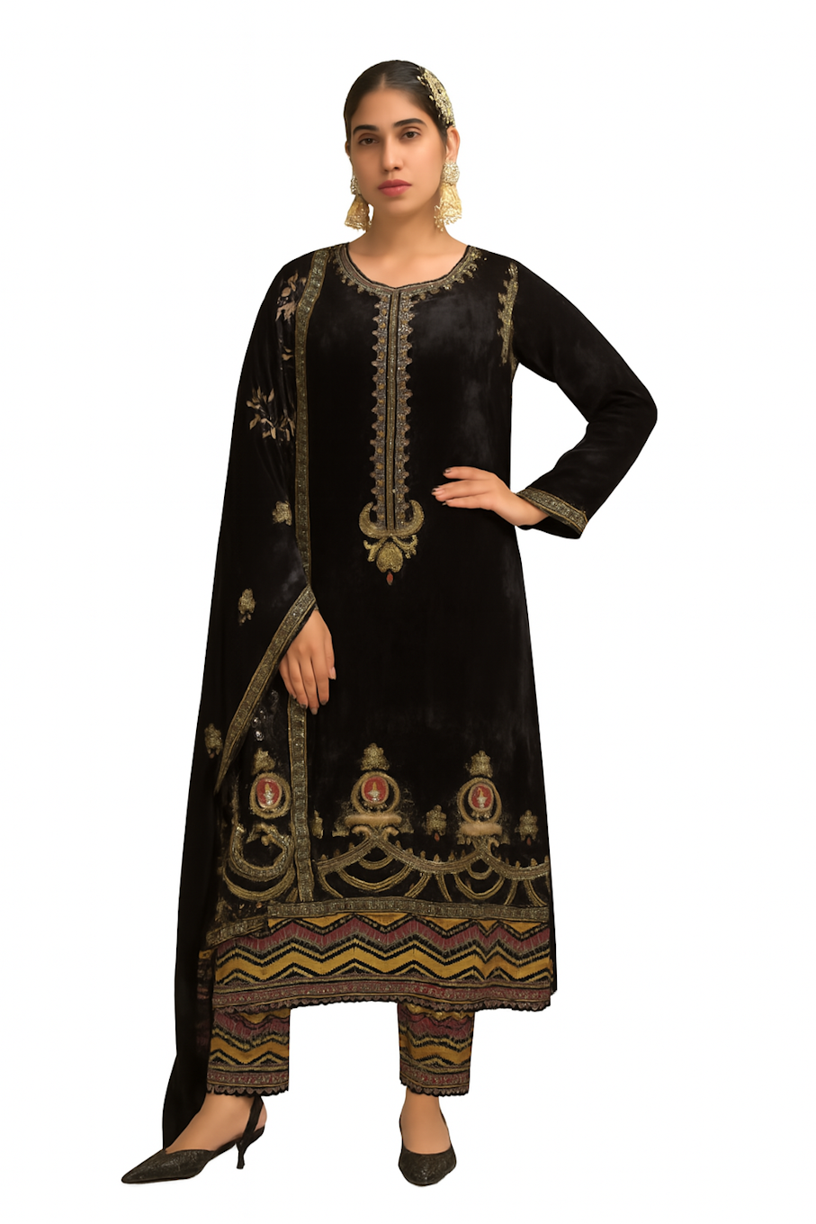 Women Embroidery Kurta Set-Black (Size-L) | D02