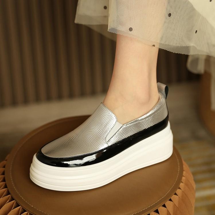 Rhinestone Comfort Leather With Sponge Cake Bottom
