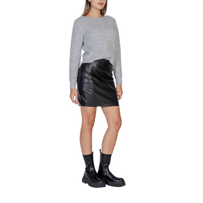 ICHI Black Polyethylene Mini