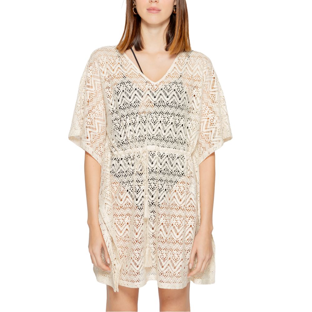 Vero Moda Beige Polyester Short