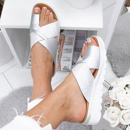 Light sandals