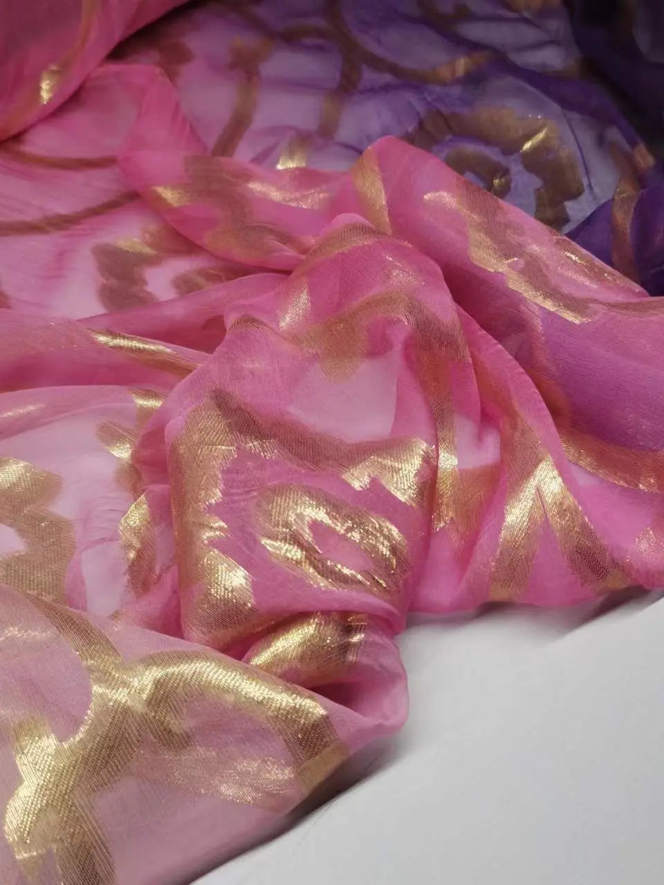 New Somali Dirac Metallic Jacquard Floral Silk With Gold Lurex Mulberry Silk Saree Dress Tissue