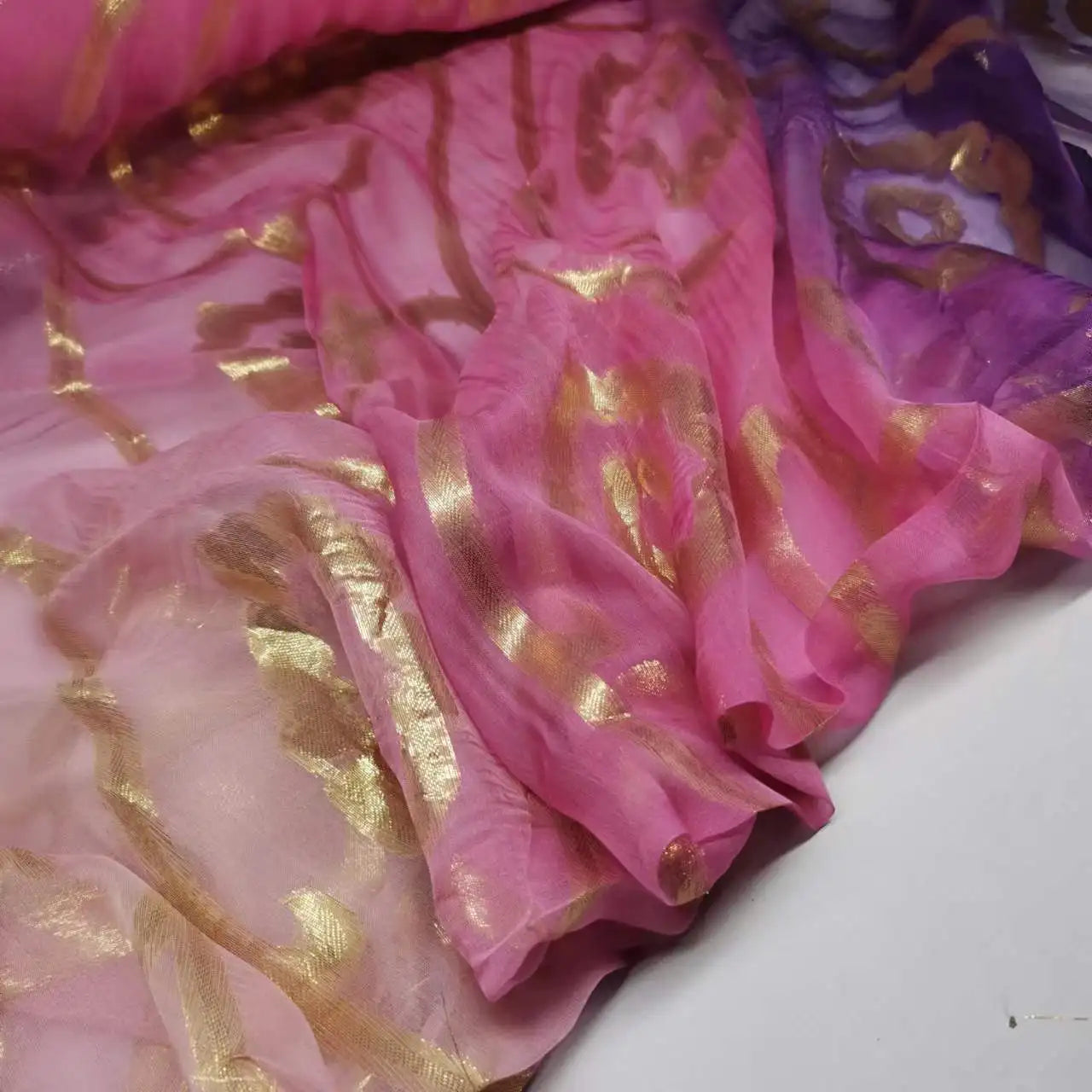 New Somali Dirac Metallic Jacquard Floral Silk With Gold Lurex Mulberry Silk Saree Dress Tissue