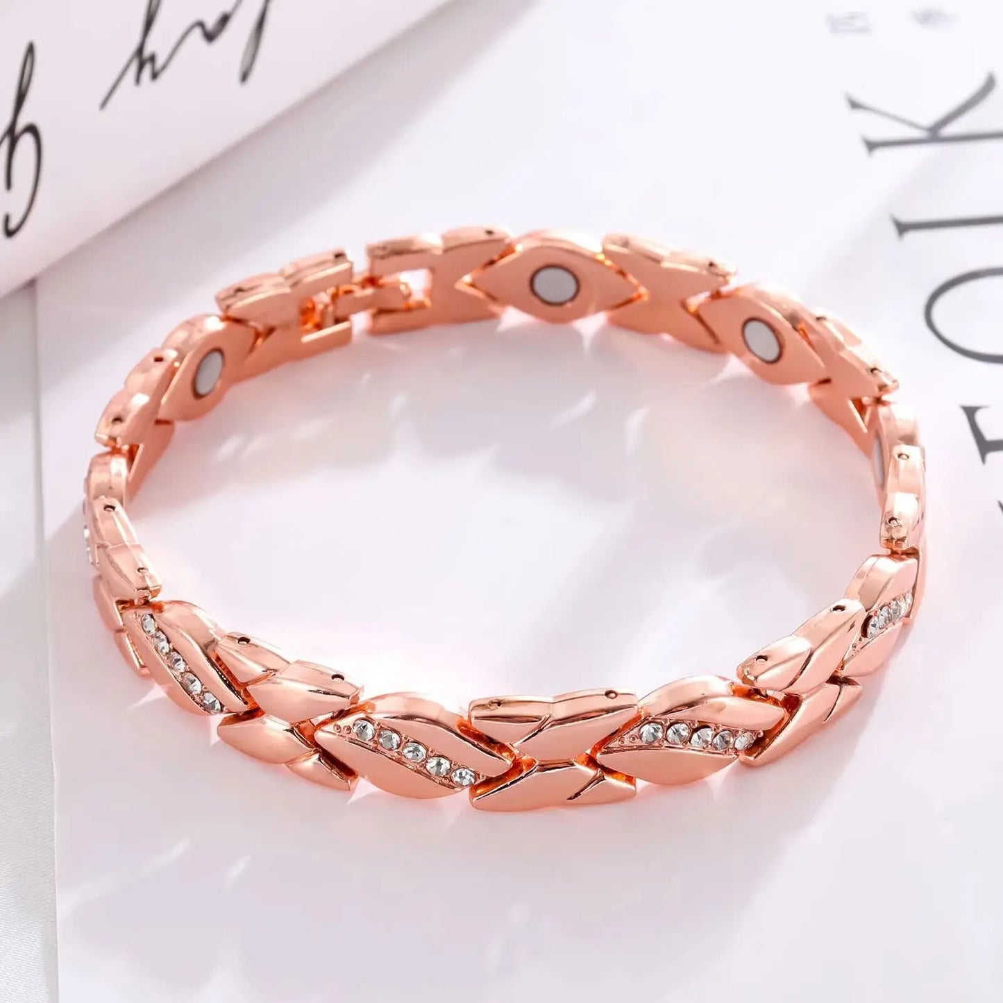 Christmas gift Stylish Ancient Copper Magnetic Therapy Bracelet with Diamond Accents - Enhance Health & Elegance（Rose gold） Femina Worldwide