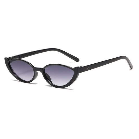 Black Frame Gradient Gray 2PCS Fashionable Cat-Eye Sunglasses for Women - Retro INS Style UV Protection Shades
