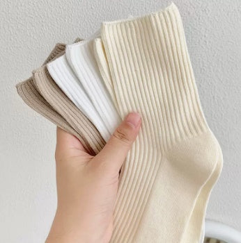 Khaki Socks For Women In Spring And Autumn